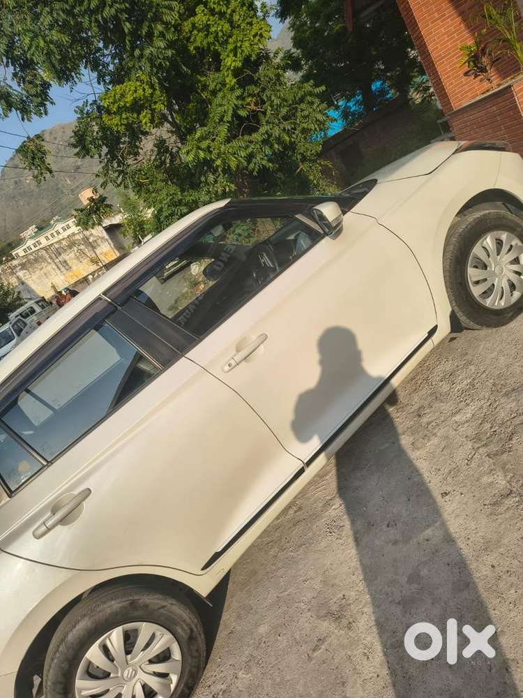 Maruti Suzuki New-gen Swift 2024 Petrol Well Maintained
