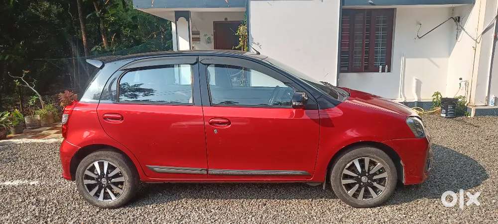 Toyota Etios Liva 2018 Petrol Well Maintained With Kerala Registration