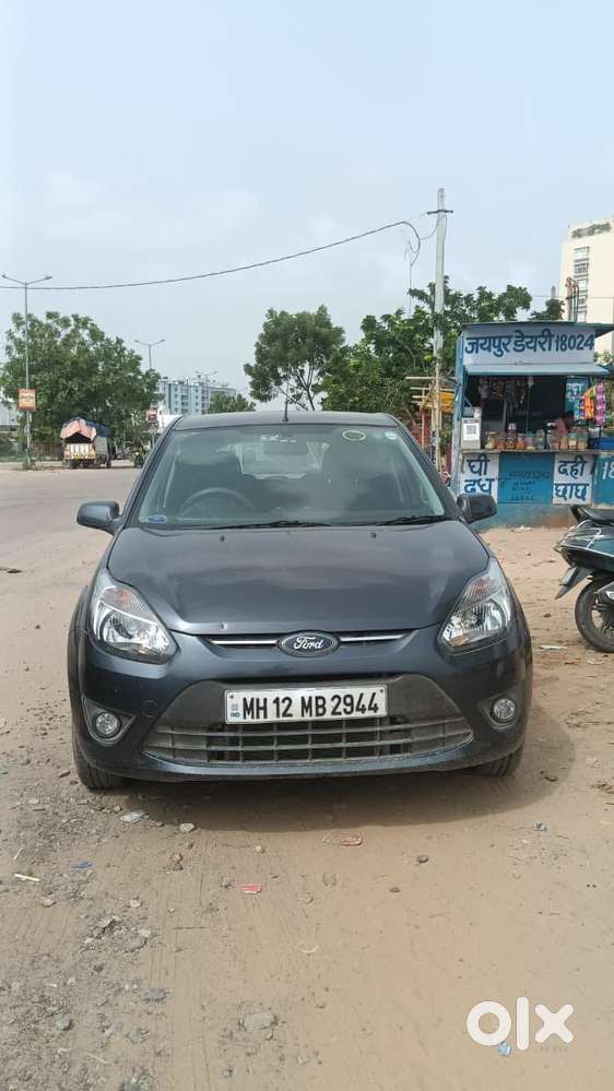 Ford Figo Petrol Zxi, 2011, Petrol