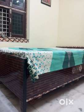 Diwan Bed With Box Buy Sell Used Furniture in Delhi OLX