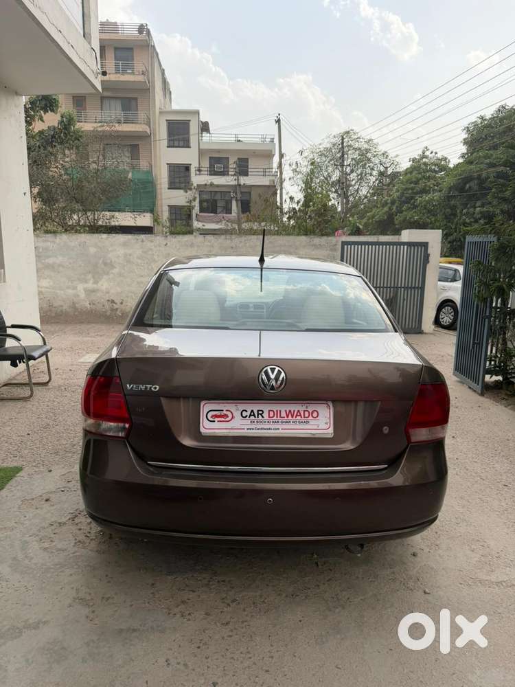Volkswagen Vento 2010-2013 Petrol Highline, 2015, Petrol