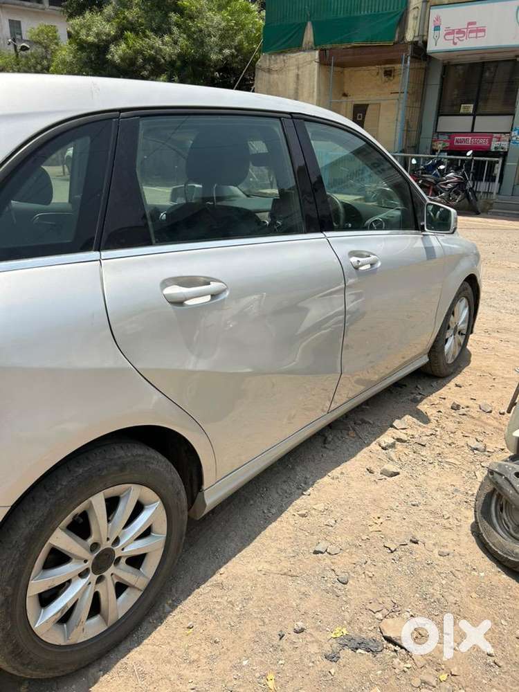 Mercedes B180 Automatic Top End