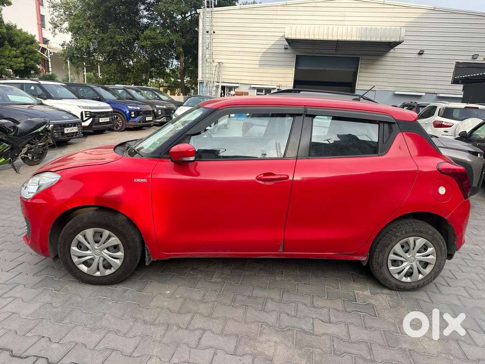 Maruti Suzuki Swift Amt Vdi, 2018, Petrol