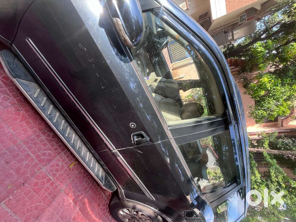 Xuv 500 W8