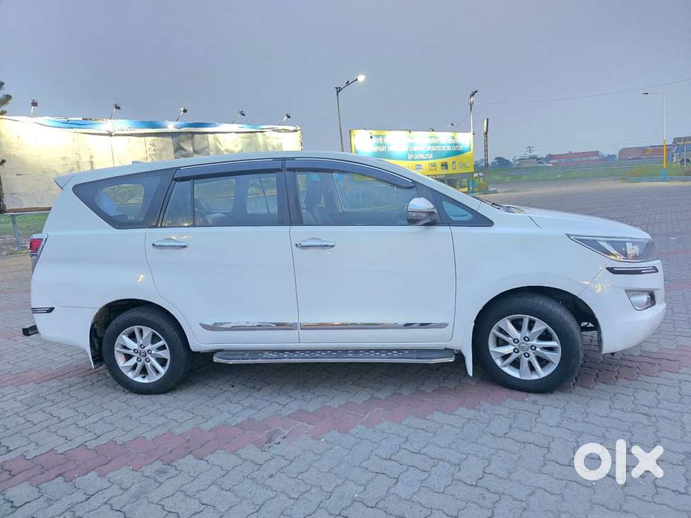 Toyota Innova Crysta 2020