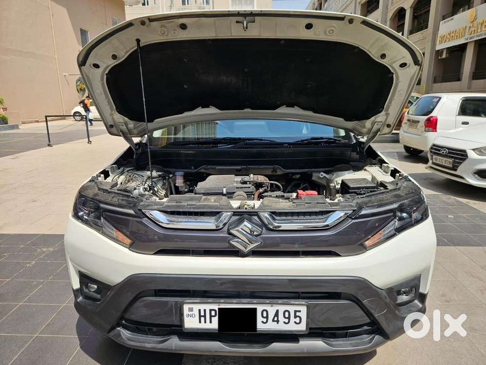 Maruti Suzuki Brezza 2024 Petrol Well Maintained