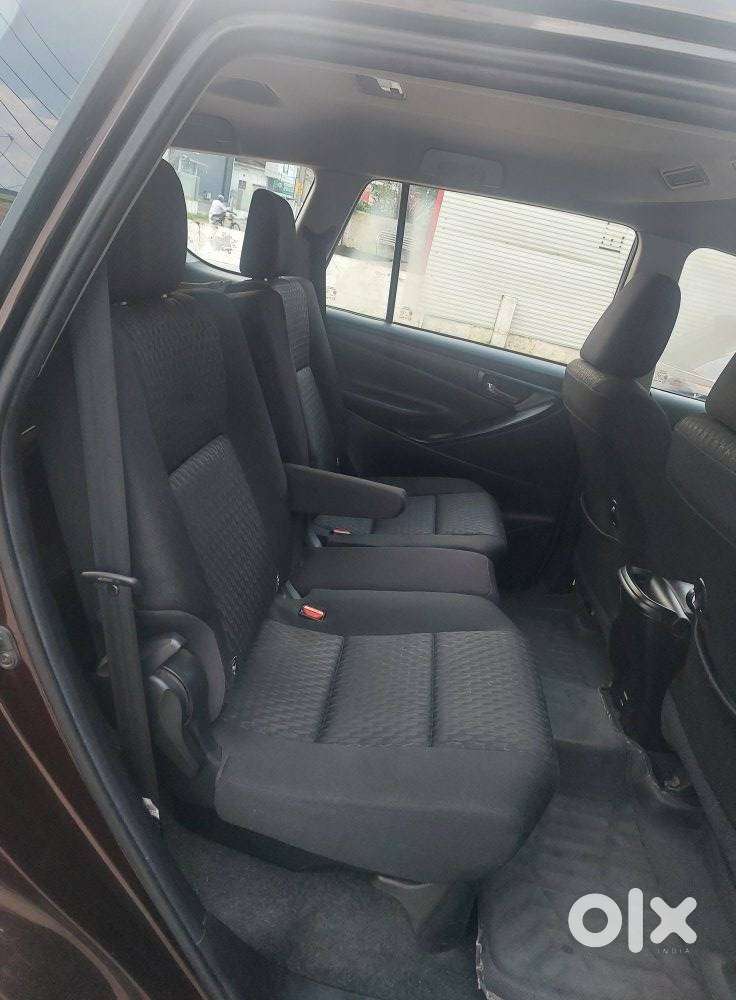 Toyota Innova Crysta [2020-ongoing] 2.4 Gx At 7 Str, 2020, Diesel