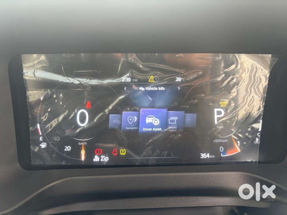 Mahindra Thar Roxx Ax7l Rwd At, 2025, Petrol
