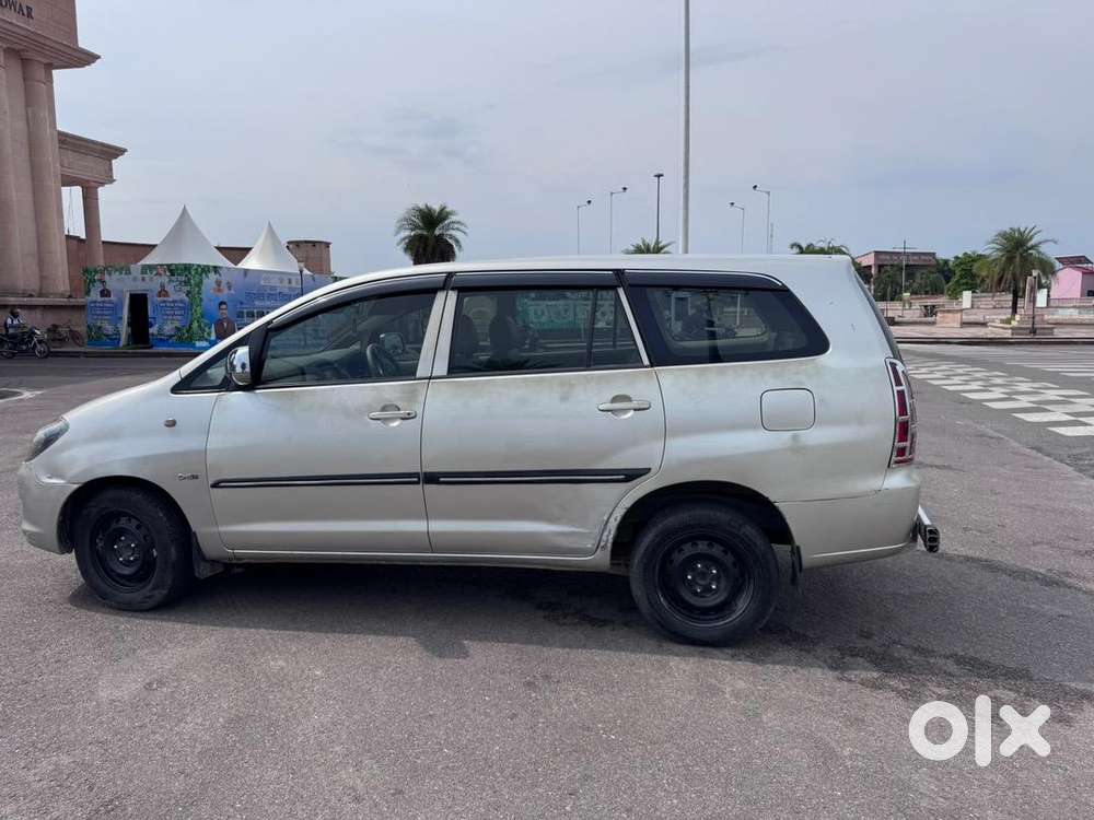 Toyota Innova 2007 Diesel Well Maintained