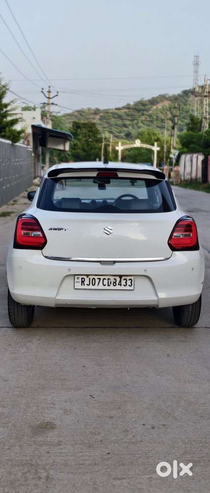 Maruti Suzuki Swift Vvt Vxi, 2022, Petrol
