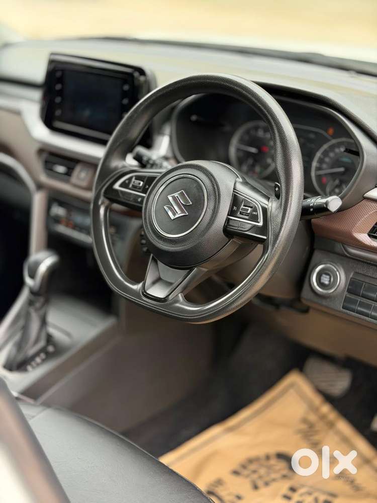 Maruti Suzuki Brezza 1.5 Zxi At Smart Hybrid, 2022, Petrol