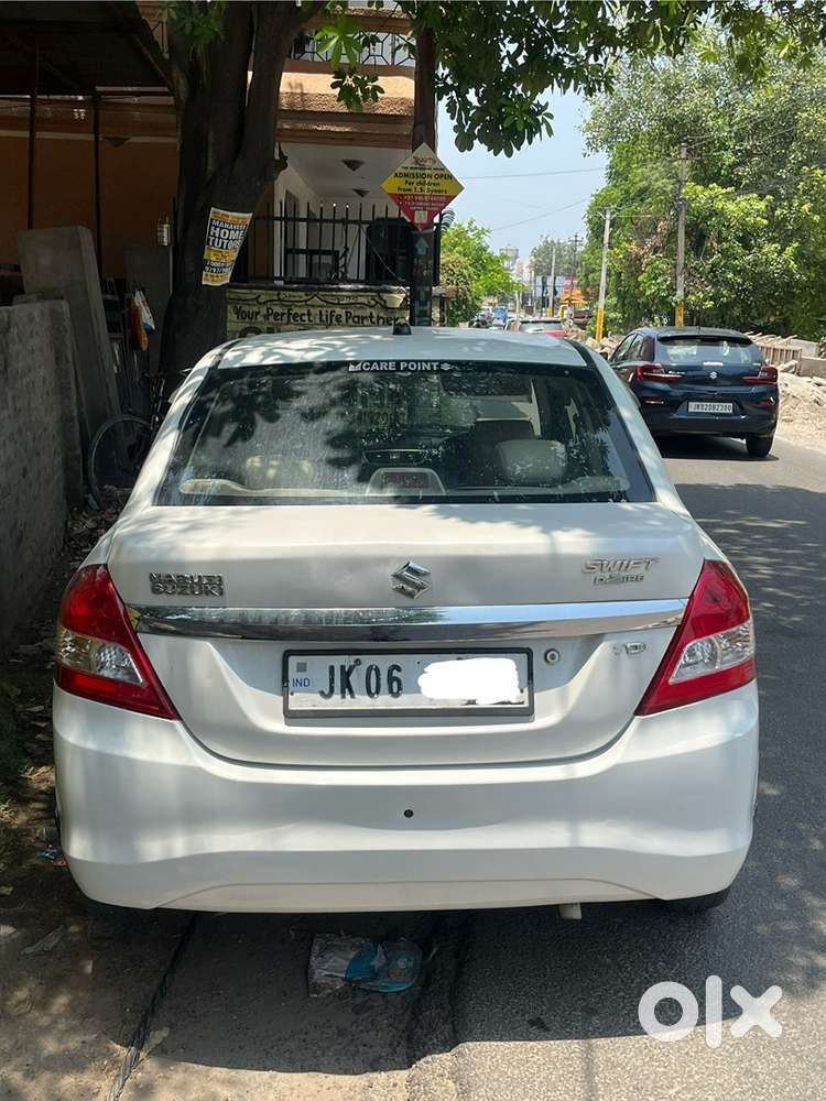 Maruti Suzuki Dzire 2013-14 25kmpl Mileage