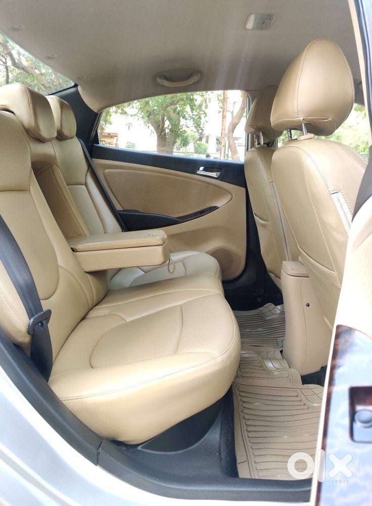 Hyundai Verna Fluidic 1.6 Vtvt Sx Opt, 2013, Petrol