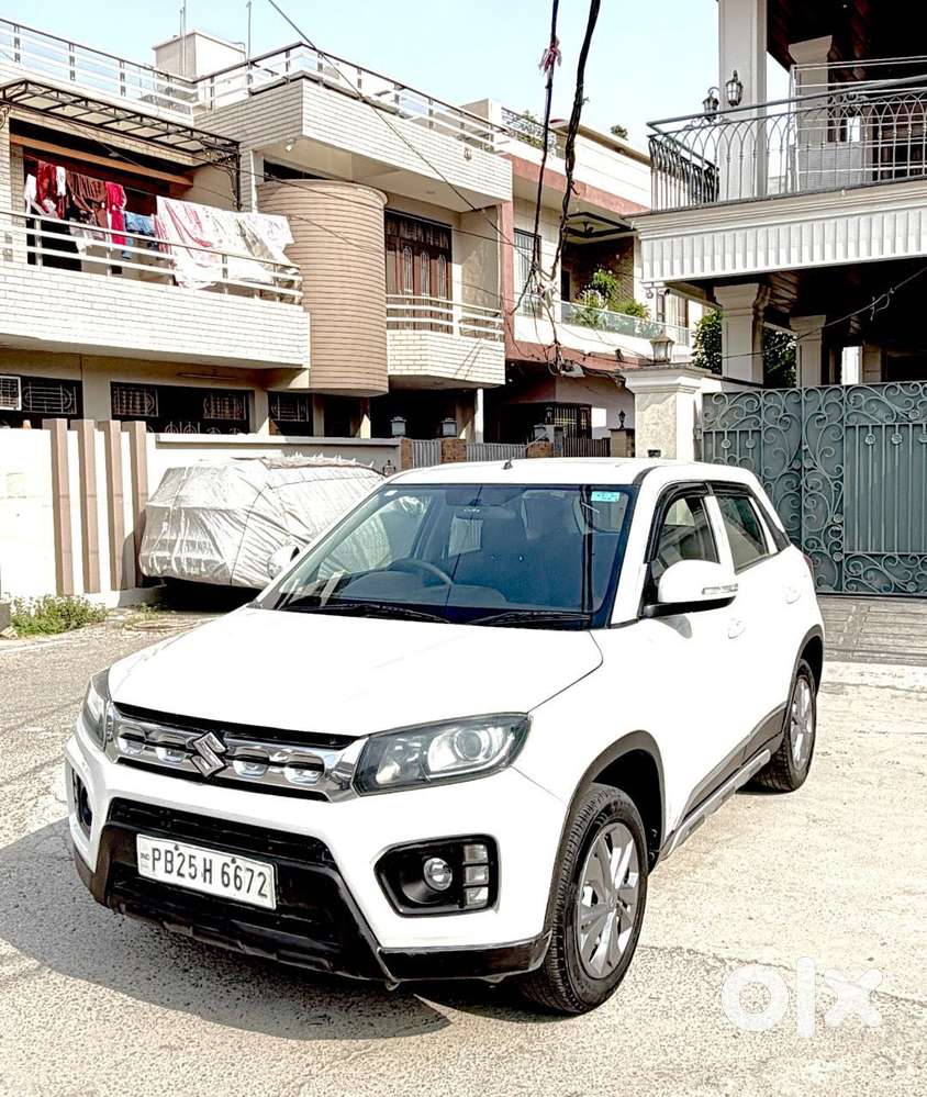 Maruti Suzuki Brezza 1.5 Vxi Smart Hybrid, 2022, Petrol