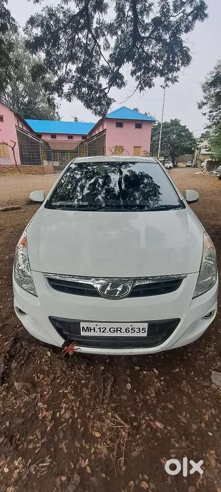 Hyundai I20 2011 Petrol 260000 Km Driven