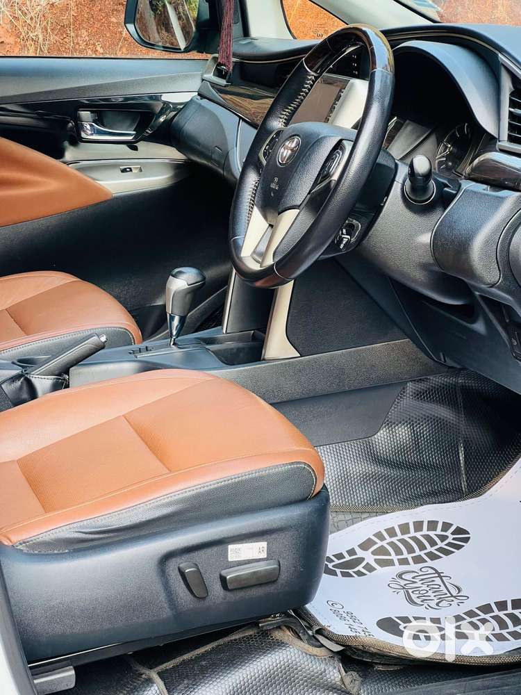 Toyota Innova Crysta [2020-ongoing] 2.4 Gx At 7 Str, 2020, Diesel