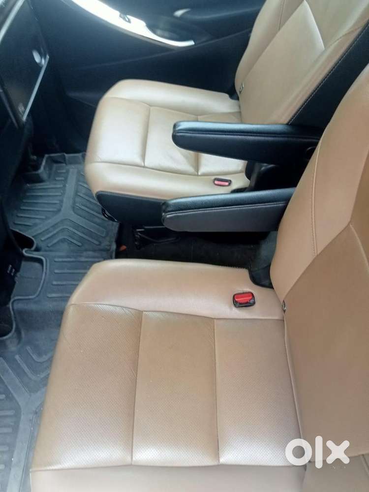 Toyota Innova Crysta 2021 With 115000 Km Driven