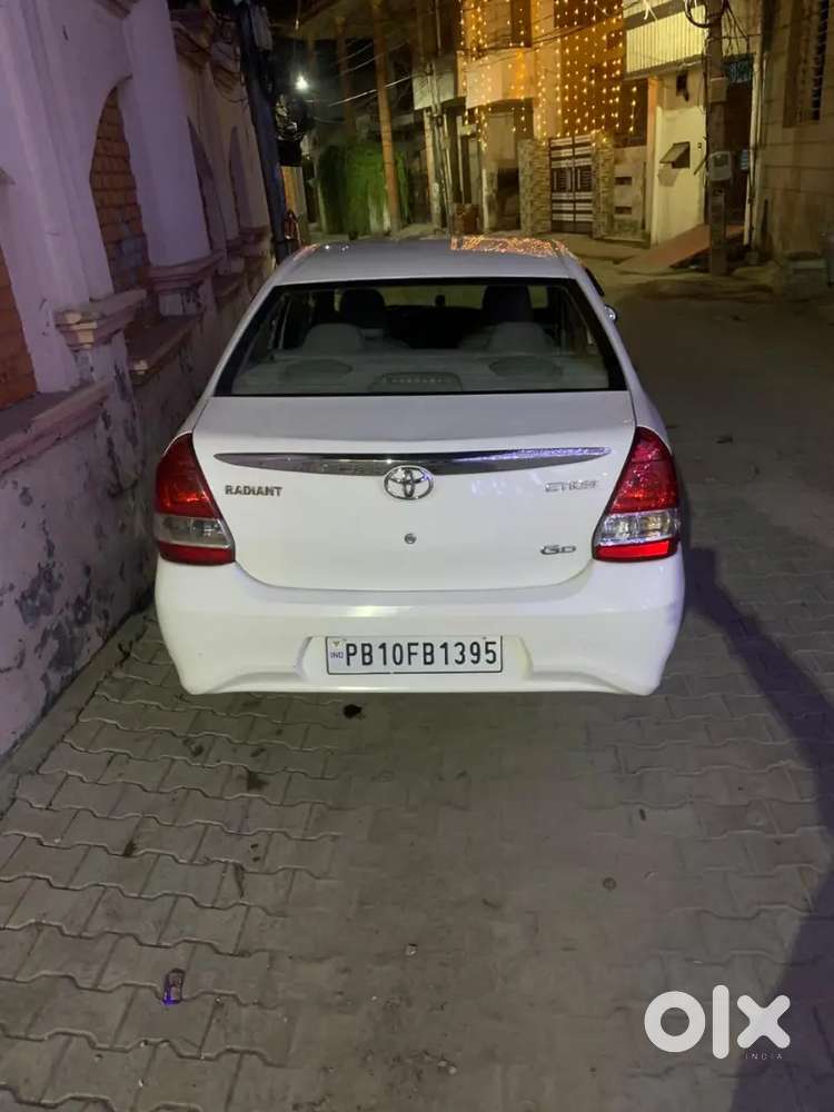 Toyota Etios 2015 Diesel Well Maintained