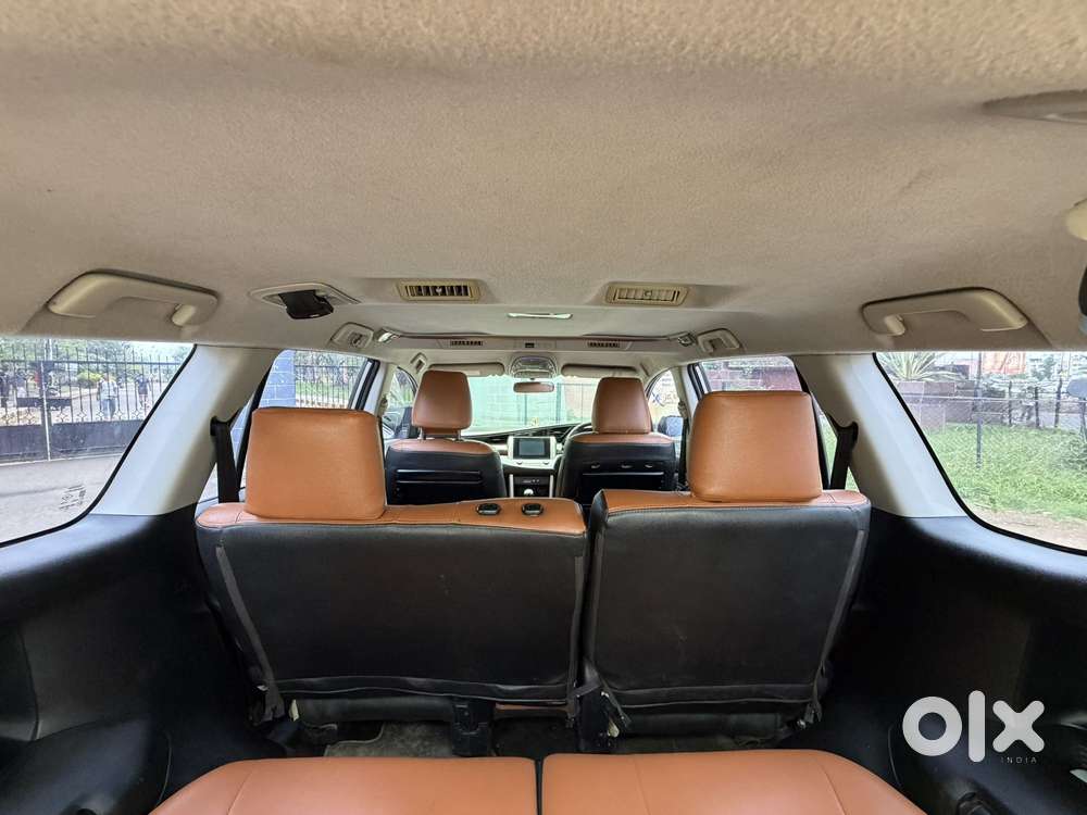 Toyota Innova Crysta 2.7 Vx Mt, 2016, Diesel