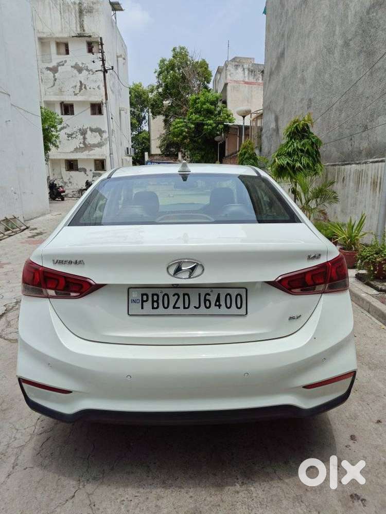 Hyundai Verna, 2017, Diesel