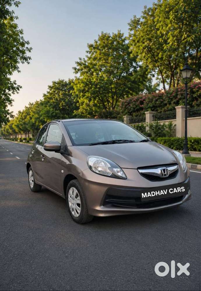 Honda Brio S (o) Mt, 2015, Petrol