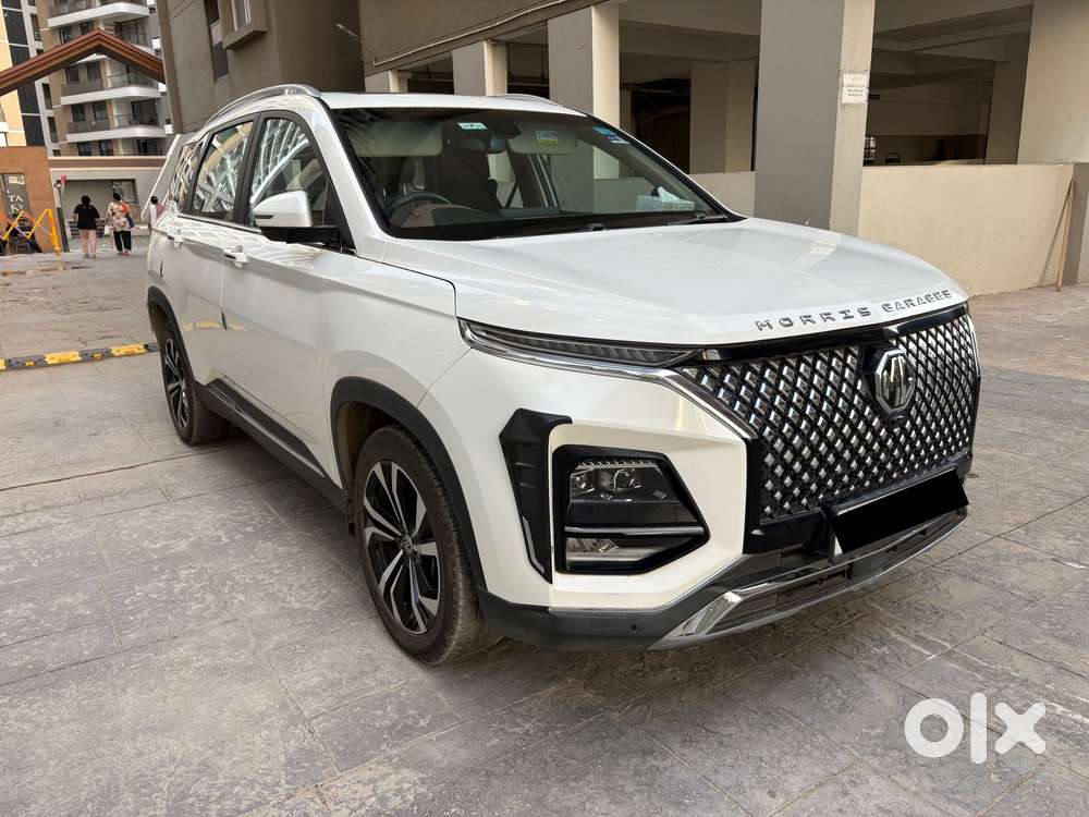 Mg Hector Plus Sharp Pro 1.5 Turbo Petrol Cvt 6 Str, 2023, Petrol