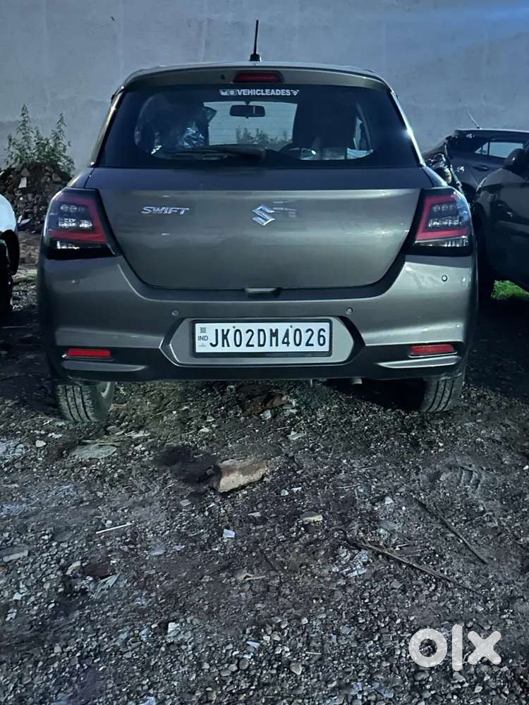 Maruti Suzuki Swift Zxi Petrol Automatic 2024 November