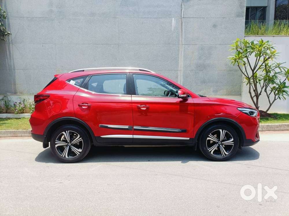 Mg Astor 1.5 Savvy Cvt S Red, 2023, Petrol