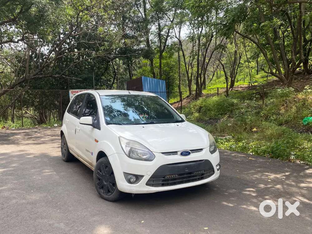 Ford Figo 2013 Petrol Manual