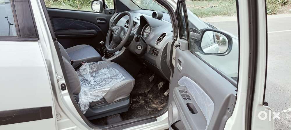 Maruti Suzuki Ritz Vxi, 2010, Petrol