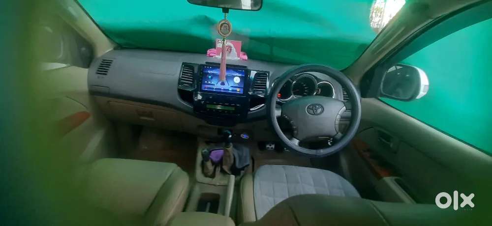 Toyota Fortuner 2011 Diesel 142000 Km Driven ( Vip Number)