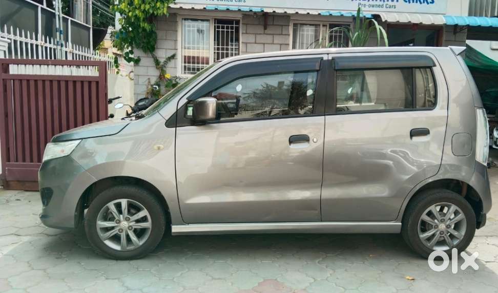 Maruti Suzuki Wagon R Stingray Amt Vxi Optional, 2017, Petrol