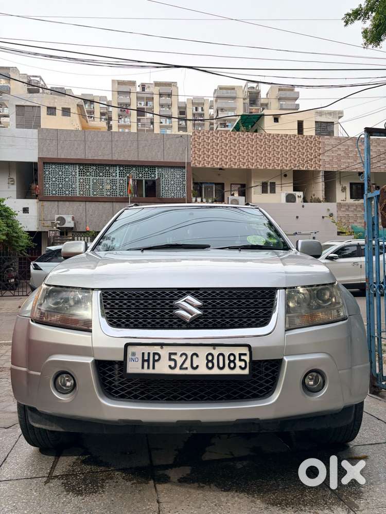 Suzuki Grand Vitara 2.5 At 4x4 Top Model