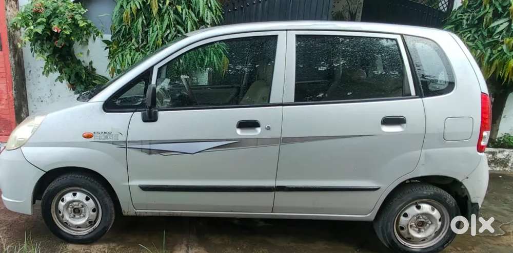 Maruti Suzuki Zen Estilo 2011 Model