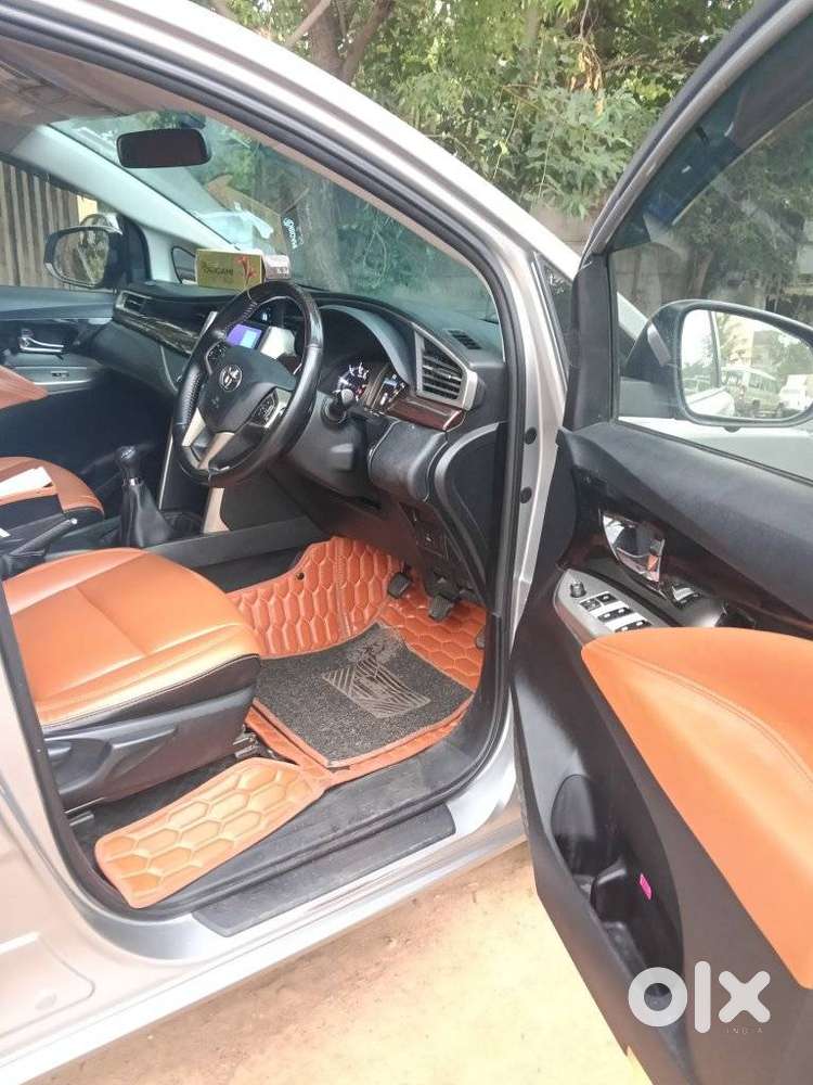 Toyota Innova Crysta 2.4 V 8 Str, 2018, Diesel