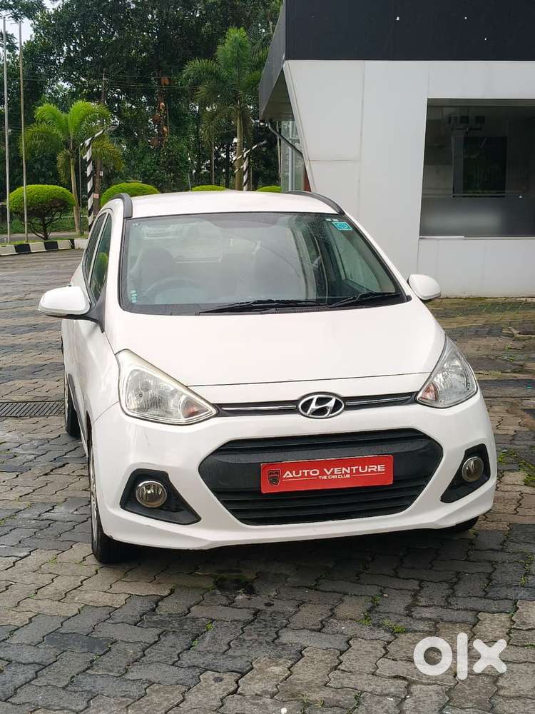 Hyundai Grand I10 Sportz, 2014, Petrol