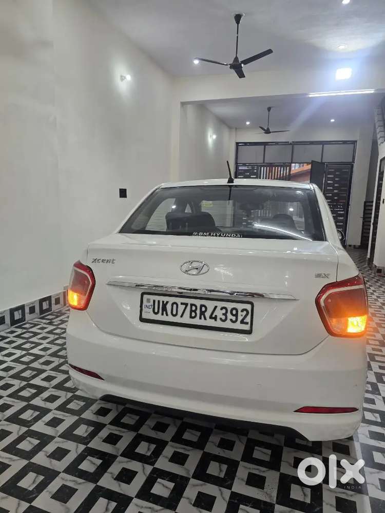 Hyundai Xcent Diesel 2016 Variant