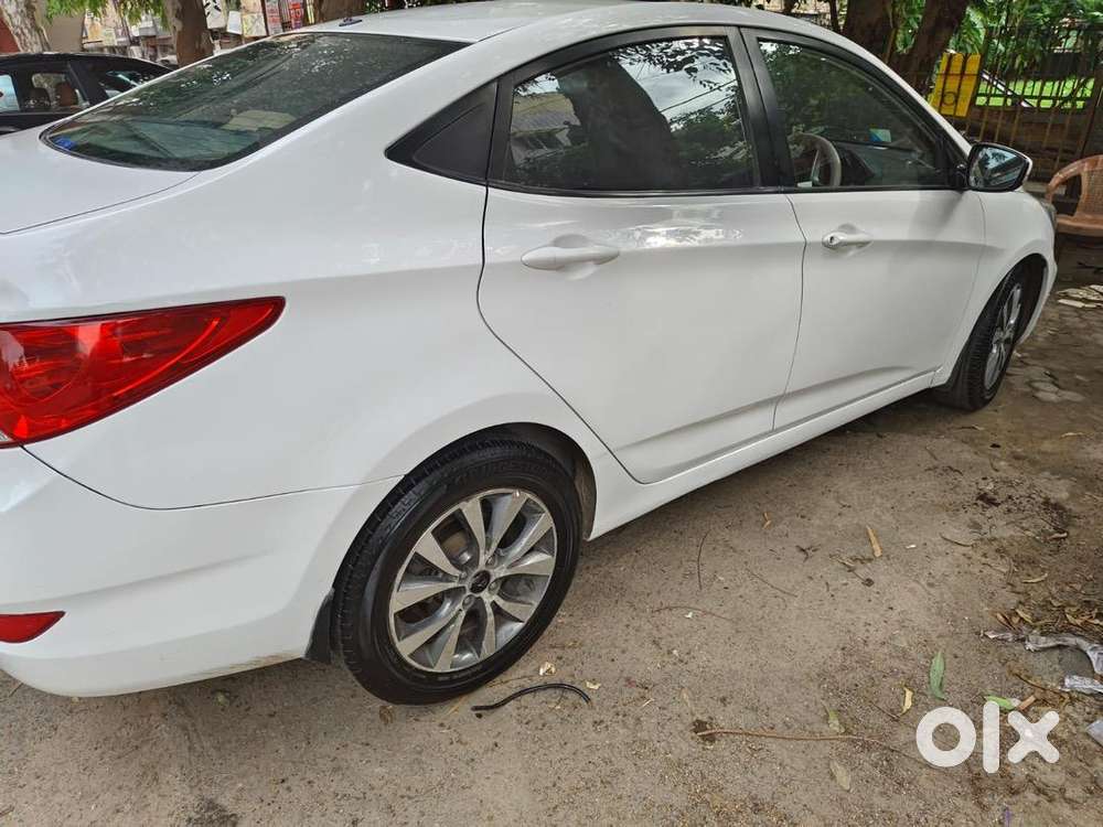 Hyundai Model 2014 Km Driven