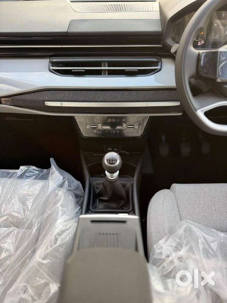 Tata Sierra Std, 2026, Petrol