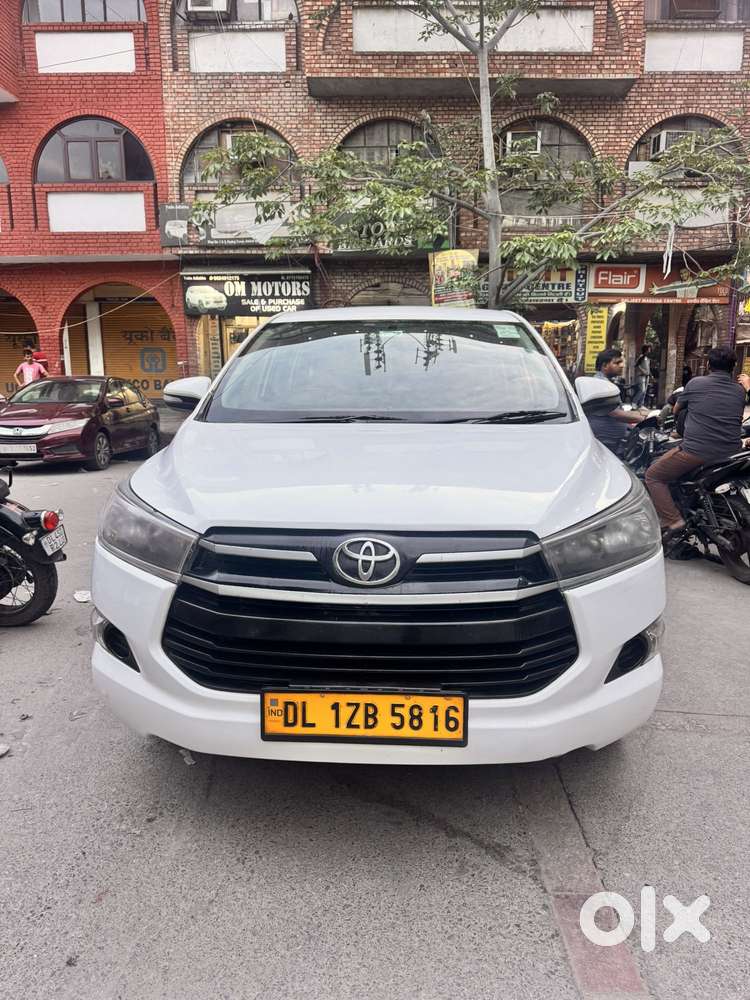 Toyota Innova Crysta 2.4 G Mt, 2017, Diesel