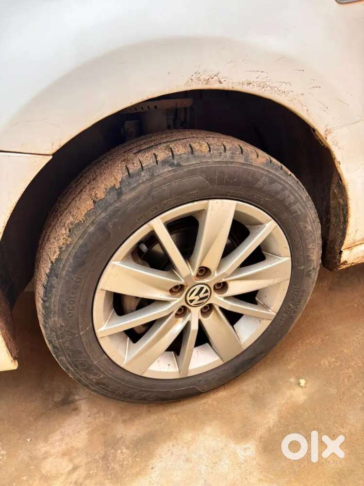 Volkswagen Polo 2015 Highline Automatic