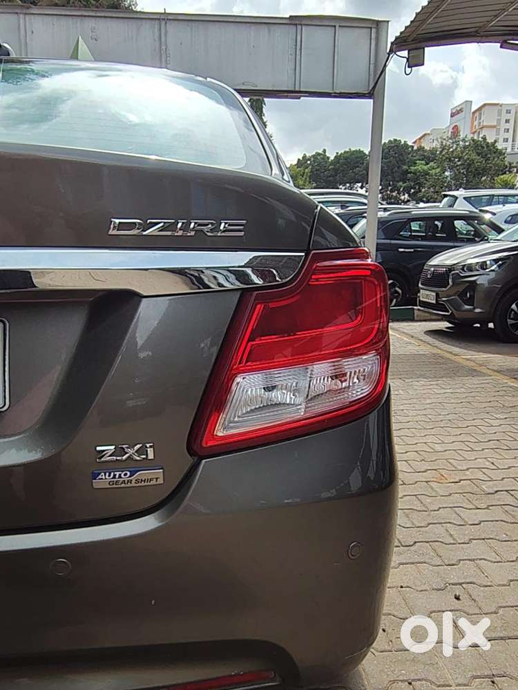 Maruti Suzuki Swift Dzire Amt Zxi Plus, 2017, Petrol