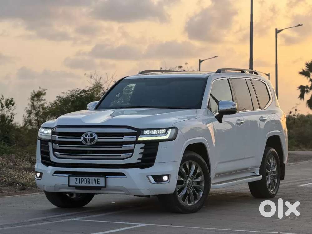 Toyota Land Cruiser 3.3 Zx Diesel, 2023, Diesel