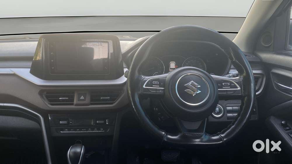 Maruti Suzuki Brezza 1.5 Zxi At Smart Hybrid, 2023, Petrol