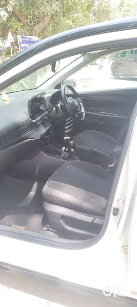 Hyundai I20 Asta (o) 1.2 Mt, 2021, Petrol