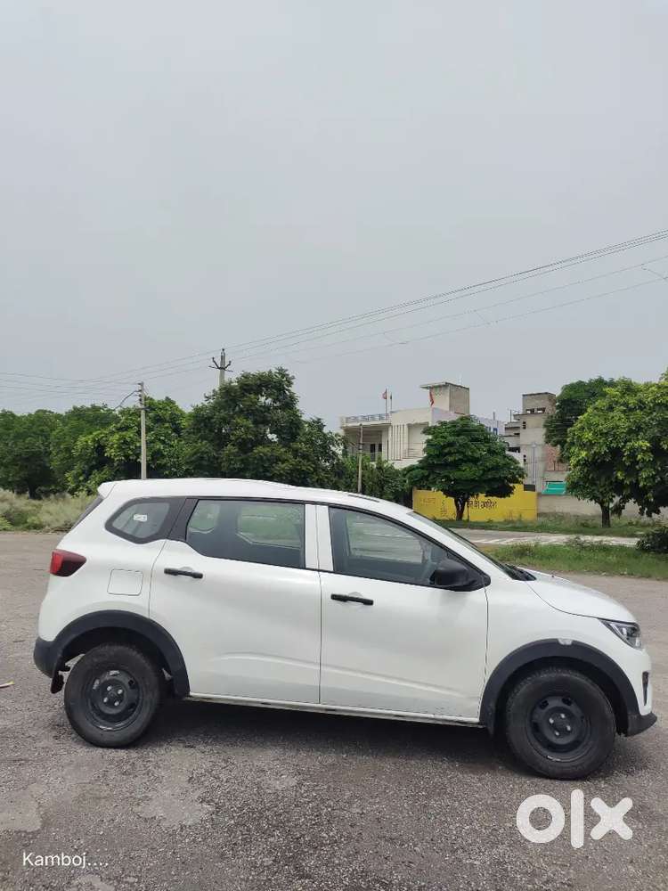 Renault Triber Petrol Manual 2025