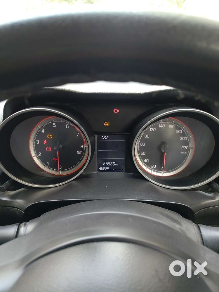 Maruti Suzuki Swift 1.2 Vxi (o), 2022, Petrol