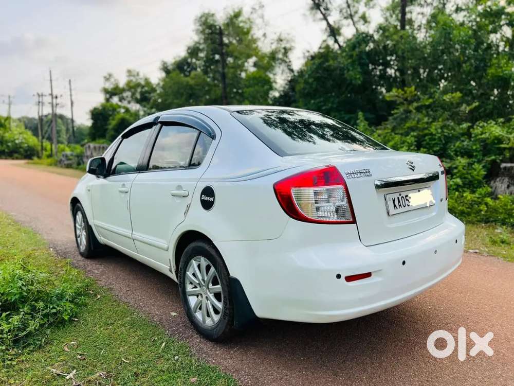 Maruti Suzuki Sx4 2013 Diesel 98000 Km Driven
