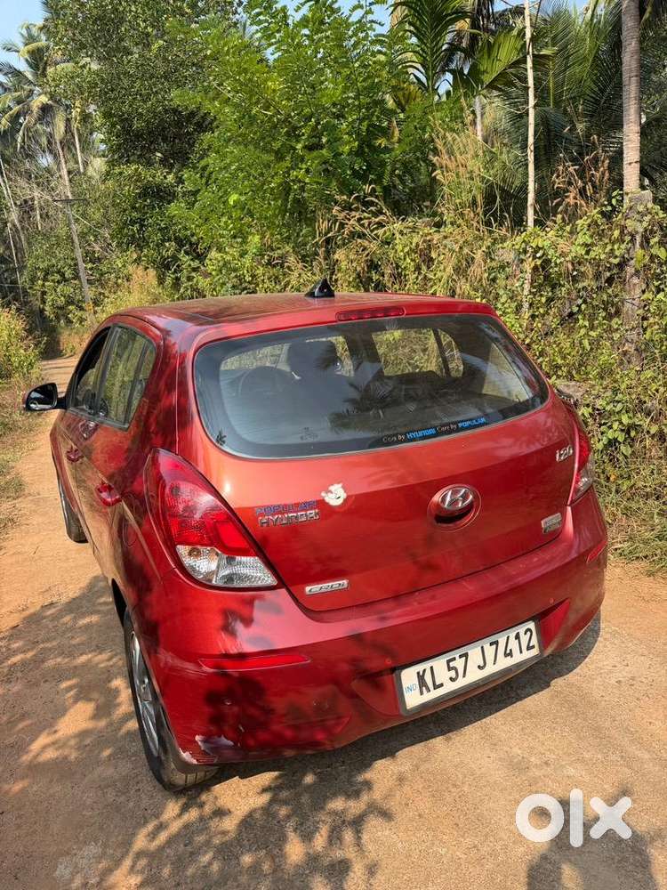 Hyundai I20 2014 Sportz Diesel 123000 Km Driven