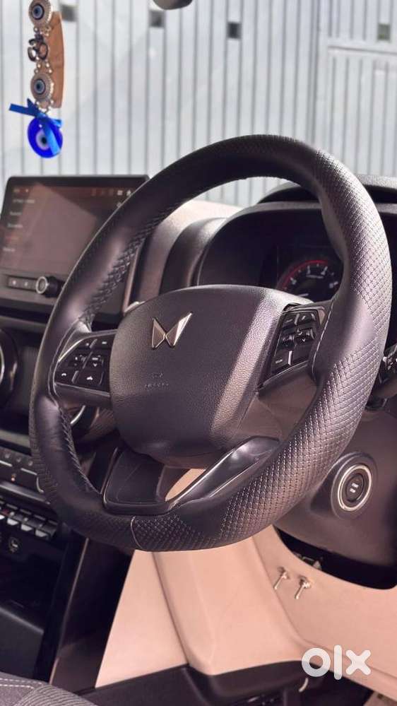 Mahindra Thar Roxx, 2025, Petrol